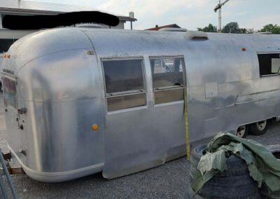 The Airstream Sovereign – 30 ft